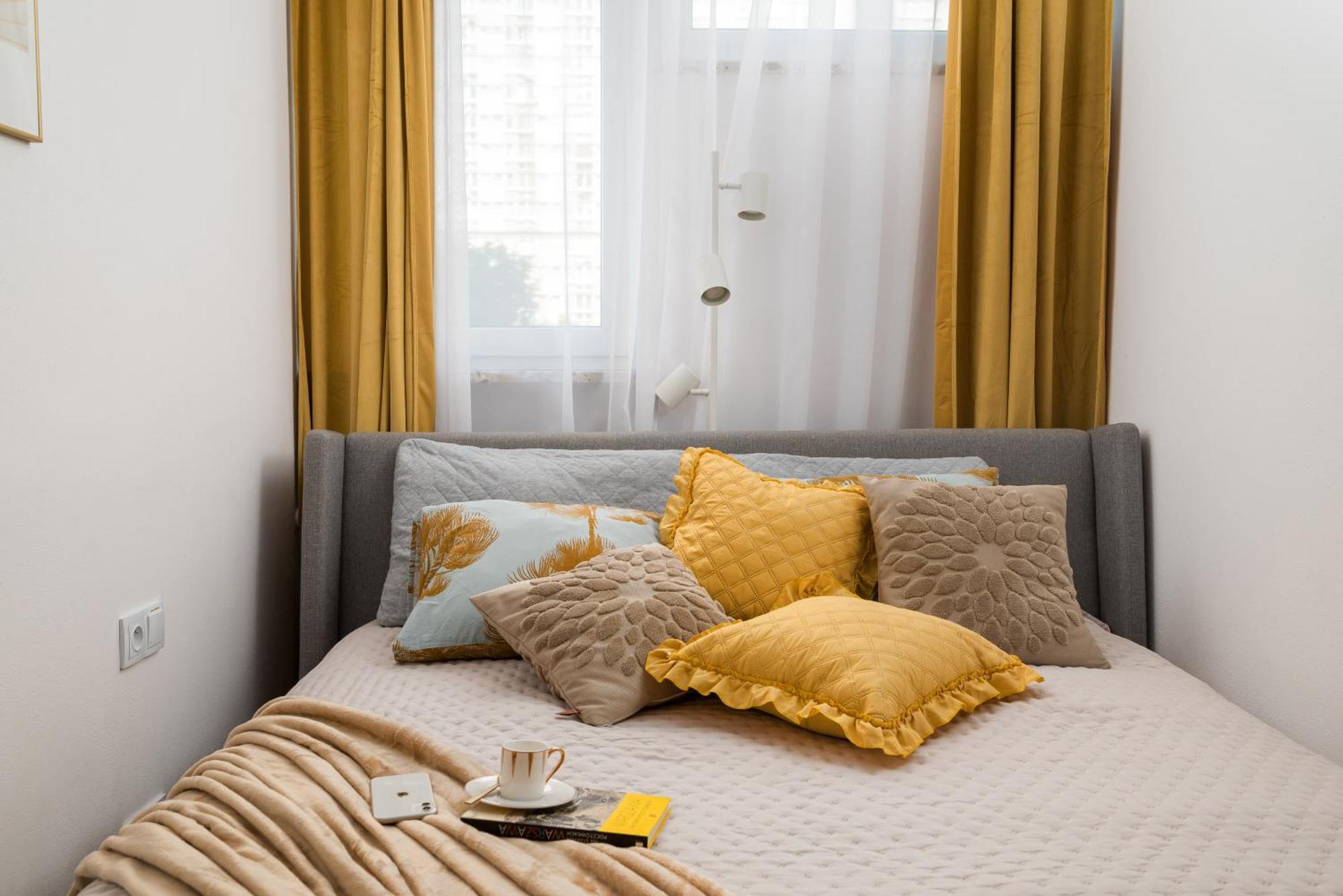 Gold Premium 950 M To Station Parking Apartment Warsaw